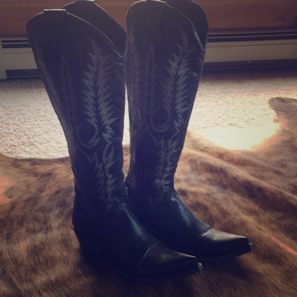 Old Gringo Mayra black